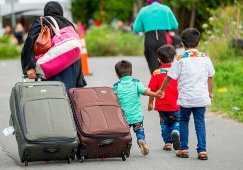 U.S. Passes Germany as Largest Recipient of New Asylum Requests