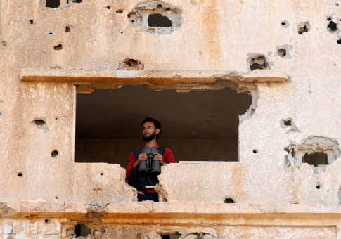 Syria's Assad Defies U.S., Presses Southwest Assault