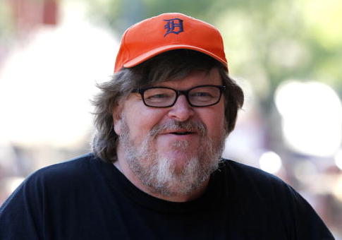 Michael Moore Knocks Pelosi, Establishment Democrats: They Use Me But 'See Me as a Huge Threat'