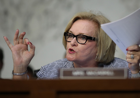 Dem Senator Claire McCaskill Spent Thousands to Use Private Plane on RV Tour