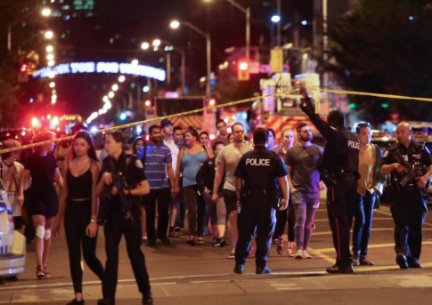 Gunman dead after shooting 14, killing one, in Toronto: Canadian police