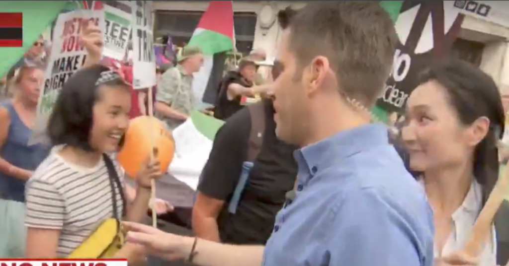 MSNBC Correspondent Praises Young Trump Protester in London: 'Very Good'
