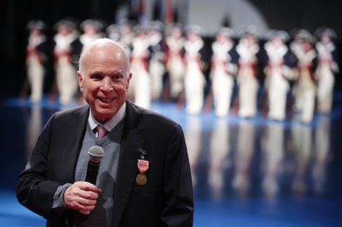 World Remembers John McCain: Tributes Pour in Following His Death
