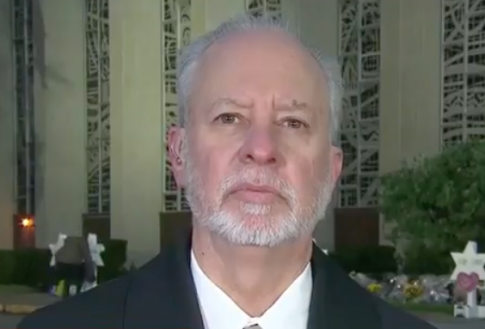 Pittsburgh Rabbi Refuses to Blame Anyone but Gunman for Synagogue Shooting