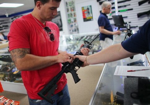 Gun Industry Group Says Dems Likely to Push Gun Control, Drive Gun Sales
