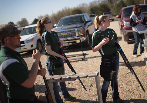Industry Group Pledges $100,000 for Program Aimed at Recruiting New Shooters