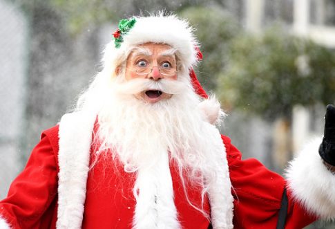 Bad Santa in England Curses at Kids, Rips Off Beard After Fire Alarm Goes Off