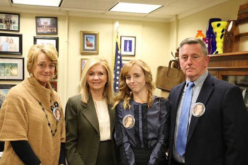 Blackburn Bringing Knoxville Dad Whose Son Was Killed by Illegal Alien to SOTU