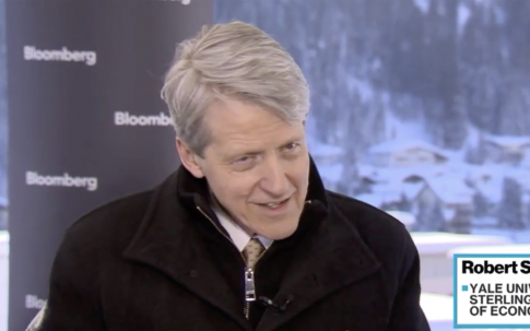 Nobel-Winning Economist: Warren 'Harmed Her Potential' With Proposed Wealth Tax