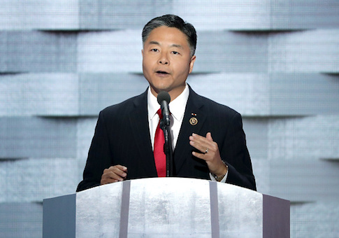 Lieu Endorses Harris Before Iowa Town Hall