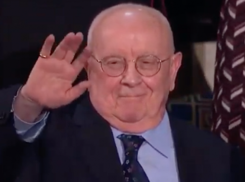 Members of Congress Sing 'Happy Birthday' to Survivor of Synagogue Attack, Holocaust
