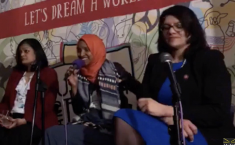 Omar Grins After Audience Member Celebrates 'All About the Benjamins' Tweet
