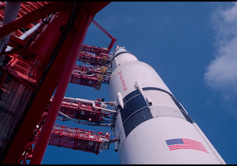 Experiencing the Lunar Landing