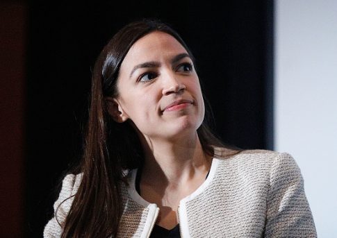 Ocasio-Cortez Links Netanyahu's Reelection to Rise of Authoritarianism, Says Reducing Aid to Israel Should Be 'On the Table'