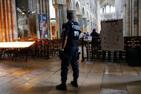 French Churches Under Attack, But Media and Politicians Remain Apathetic