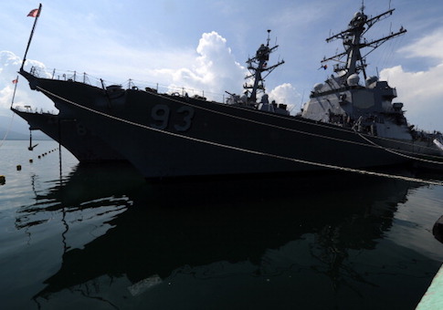 Navy Sends Warships to Challenge PLA In S. China Sea