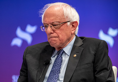 Southern Secessionist Intros Bernie at Fundraiser