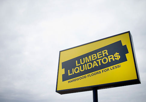 DNC Fundraising at Home of Disgraced Lumber Liquidators Founder