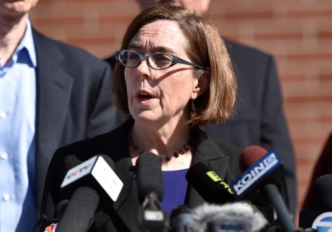 Oregon Governor Tells Police to Round Up Republican Senators For Vote