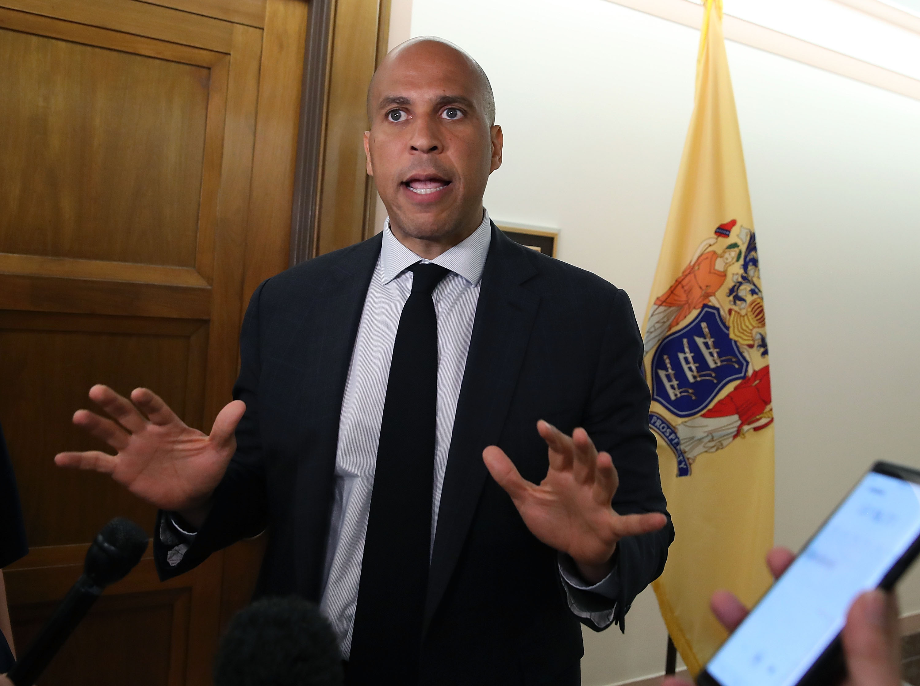 Cory Booker's Campaign Has a Spending Problem