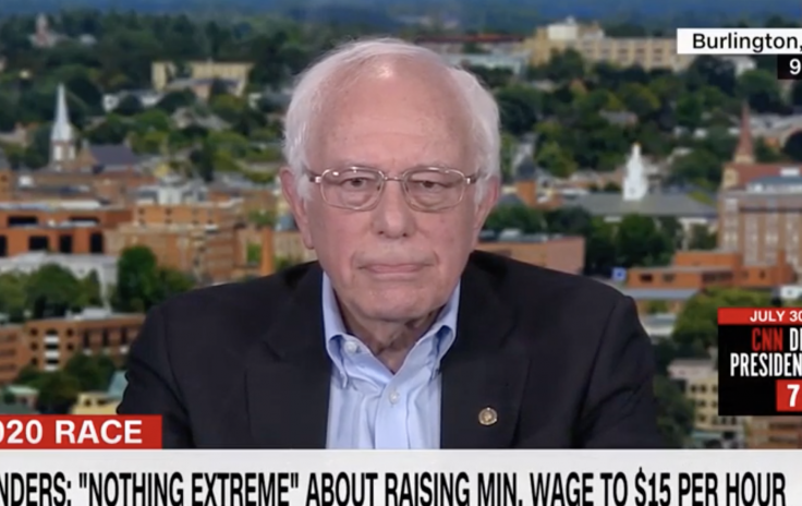 Sanders Struggles to Name What He Admires About Warren