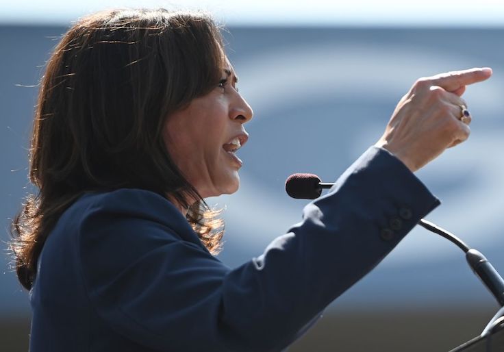 Harris Asks Twitter To Suspend Trump's Account