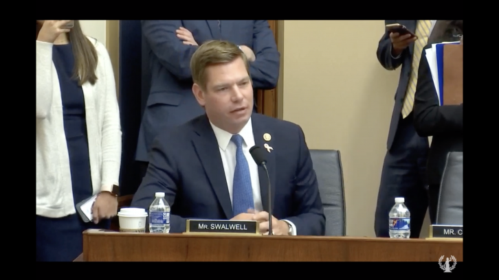 Jewish Group Calls on Swalwell to Apologize Over Nazi Comparison