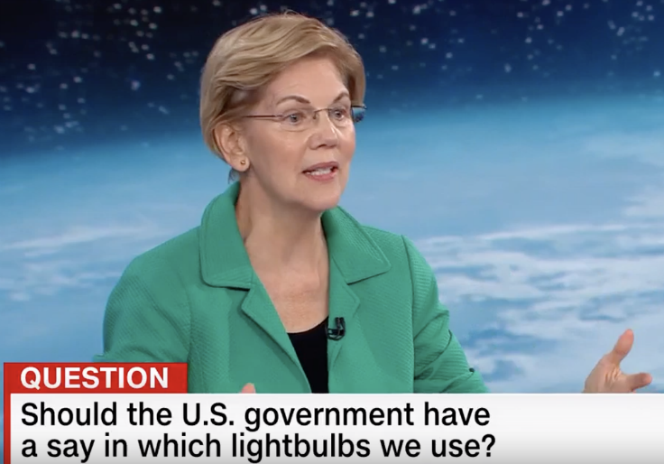 Warren Blames Fossil Fuel Industry for Distracting Voters With Hamburgers, Straws