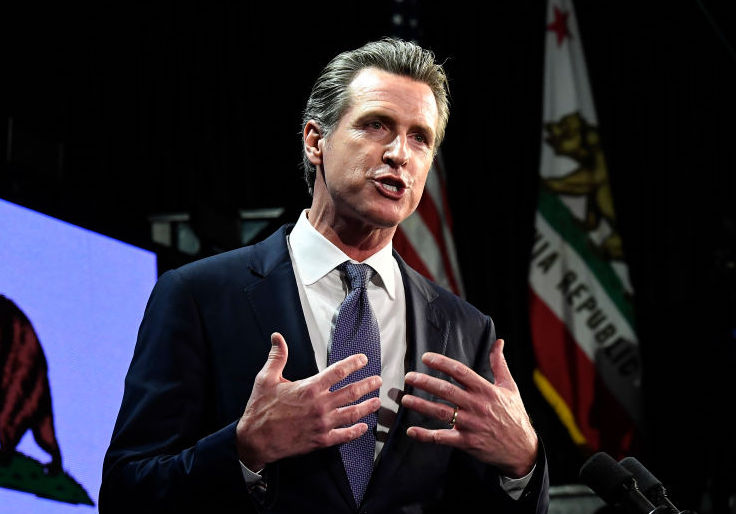 California Sheriffs Tell Newsom They Won't Enforce COVID Curfew