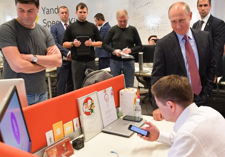 Founder of Putin-Tied Russian Tech Firm Hosts Fundraiser for Maine Democrat