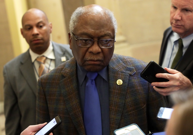 Clyburn: Minnesota Unrest Damages Klobuchar's VP Prospects