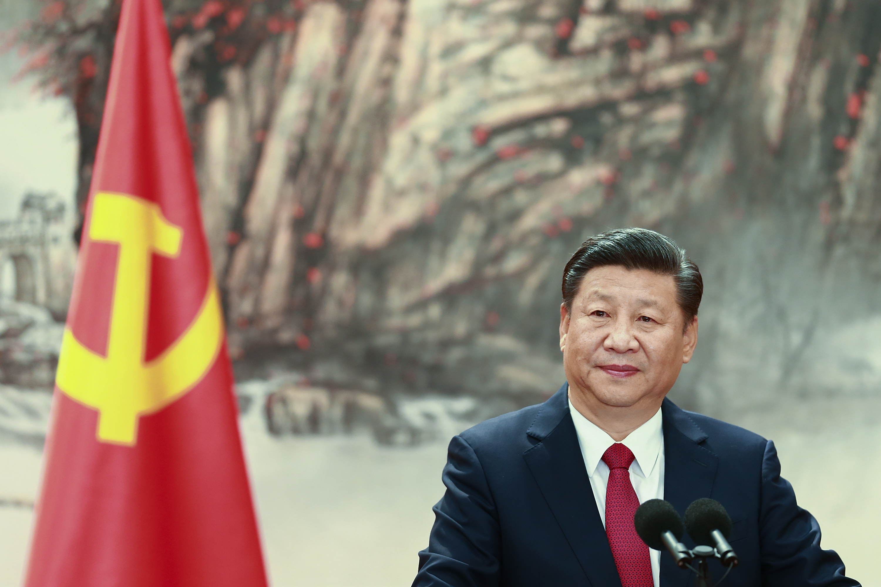 America Can't Face China Alone