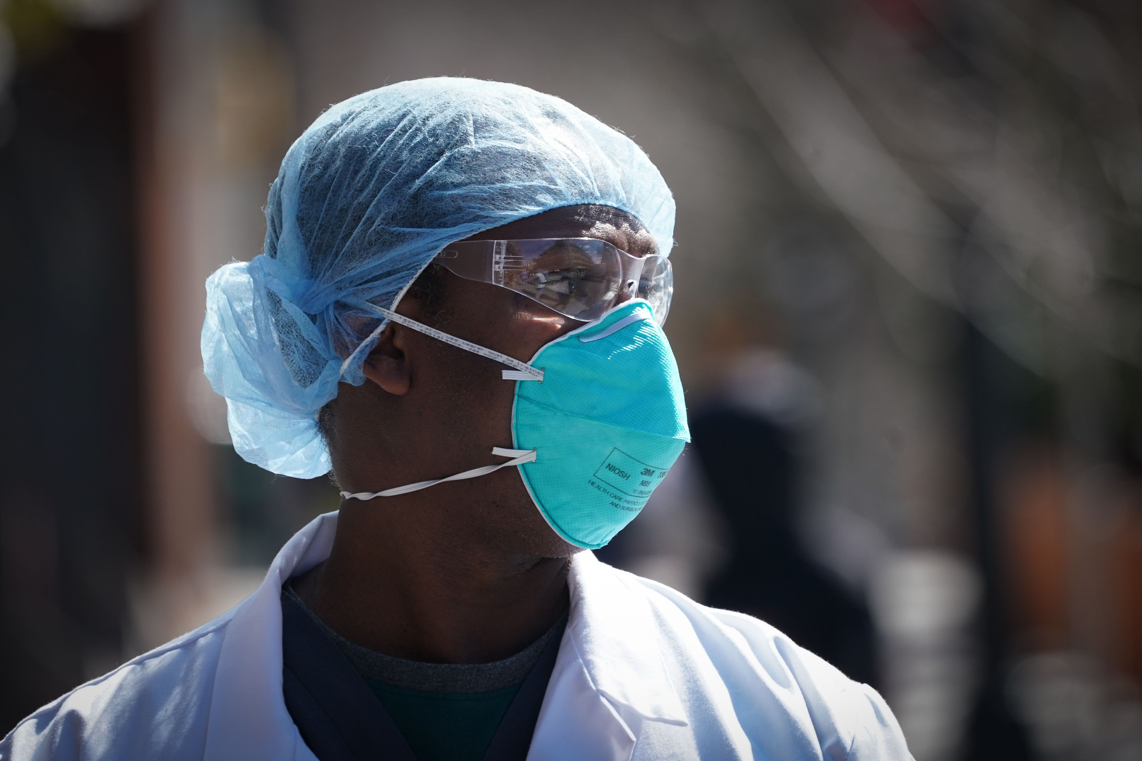 They Want to Make Masks in America, But Regulators Can't Let Them
