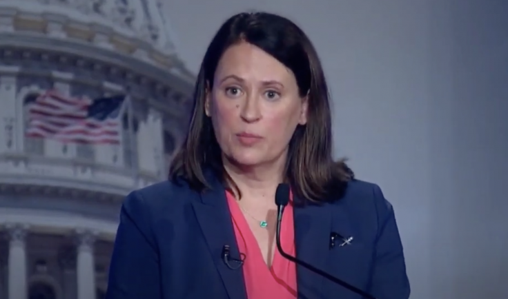 Iowa Democrat Refuses to Say Whether Illegal Border Crossings Should be Decriminalized