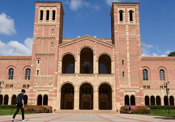 UCLA Students Demand Dismissal of Professors Who Refuse to Cancel Final Exams Over Floyd Death