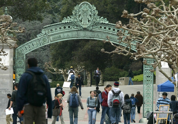Student Activists Push Universities to Defy ICE Order on International Students