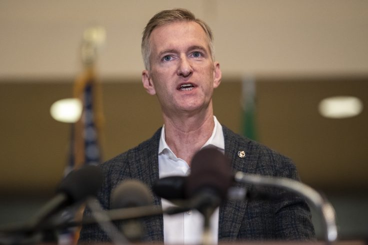 Portland Leftists Blame Mayor for Violence