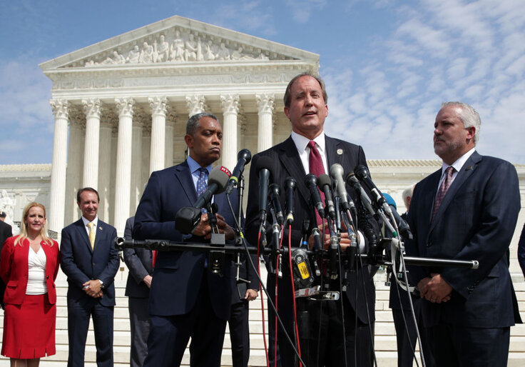 Bipartisan AGs Slam GoFundMe for Biased Policies