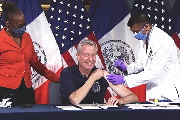 ANALYSIS: De Blasio's Freakish Twig Arm Raises Questions About Alleged Gym Addiction