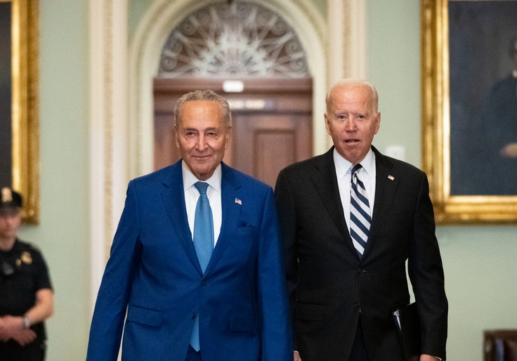 Senate Parliamentarian Kills Dems' Bid for Immigration Reform Through Reconciliation