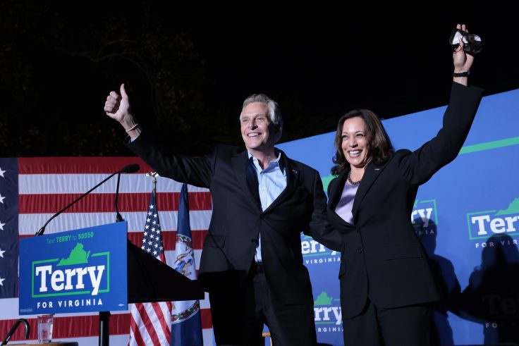 McAuliffe Touts 'Dem Leadership' on Economy as Supply Chain Crisis Hits Northern Virginia