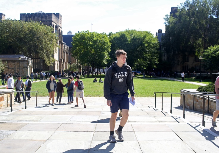 Yale Law Students Sue Administrators for Violation of Harassment Policies