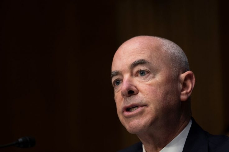 WATCH: Homeland Security Boss Claims Ignorance When Asked About 'Kids in Cages' at US-Mexico Border