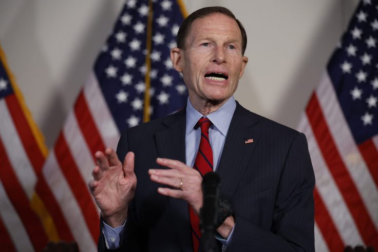 One of the Senate's Richest Members Hit With Ethics Complaint Over Stock Trades