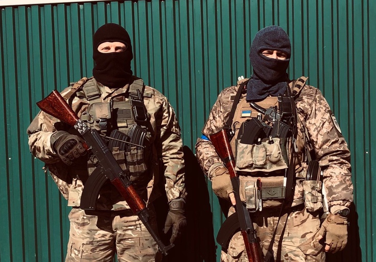 American Extremists in Search of 'Combat Experience' Head to Fight in Ukraine