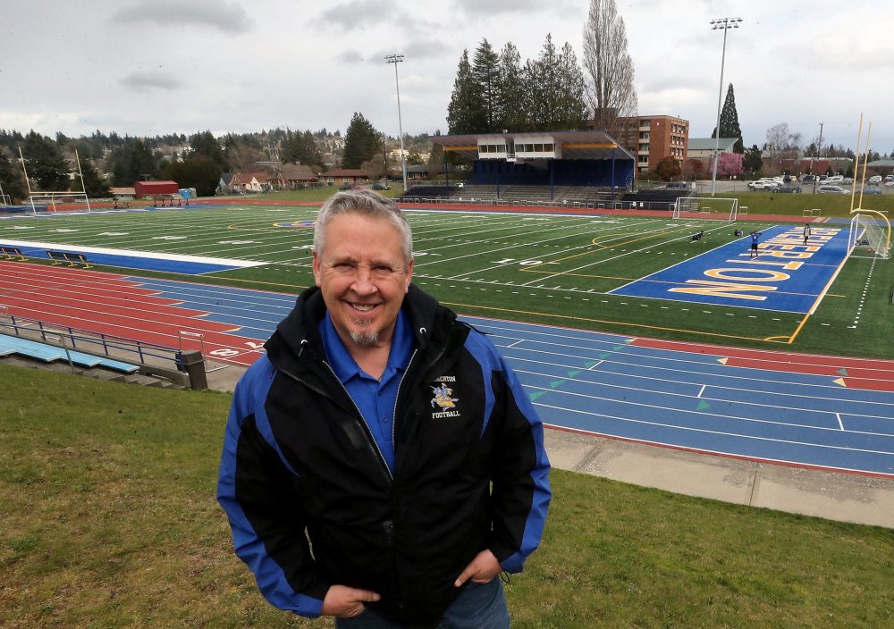 Supreme Court Rules for Praying Football Coach
