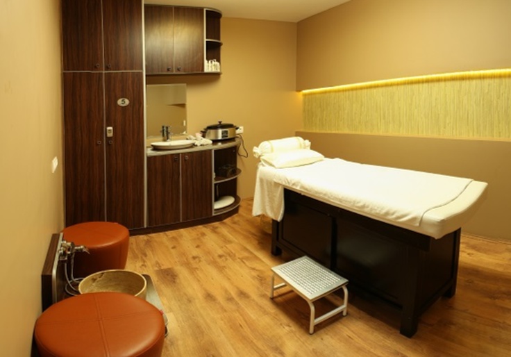 Not a Happy Ending: Massage Parlors Raided in Prostitution Stings Received Over $100K in COVID Relief