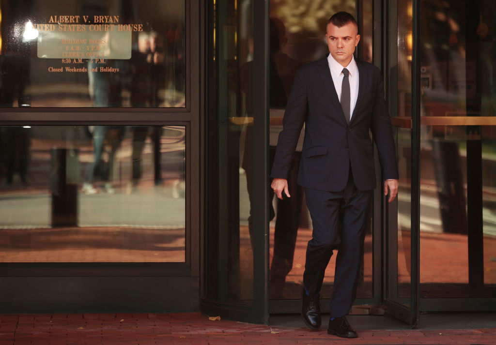 FBI Hired Steele Dossier Source as Secret Informant, Court Filings Say