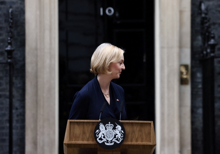 UK Prime Minister Liz Truss Resigns After Failed Economic Program