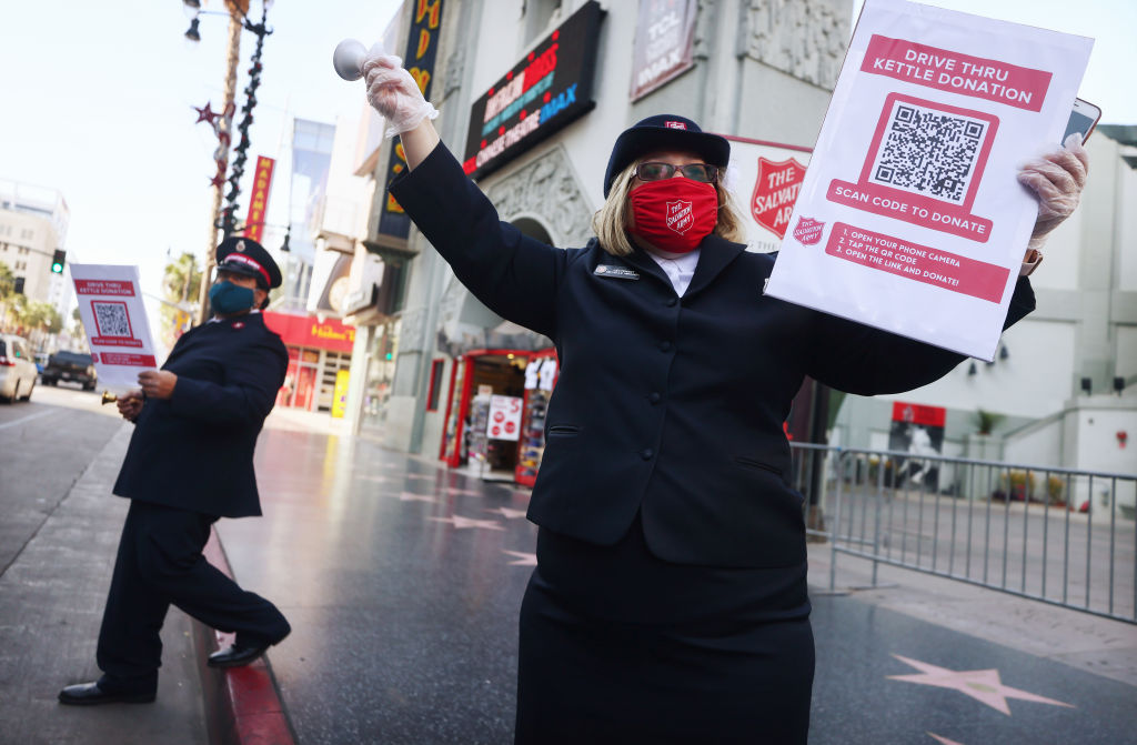 Report: Americans Giving Less to Charity as Inflation Bites